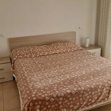 Con Terrazzo E Parcheggio Privato Tortoreto